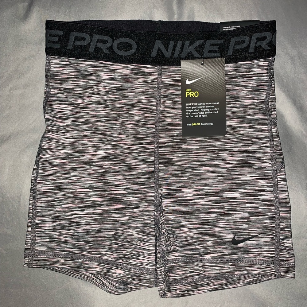 Nike shorts women